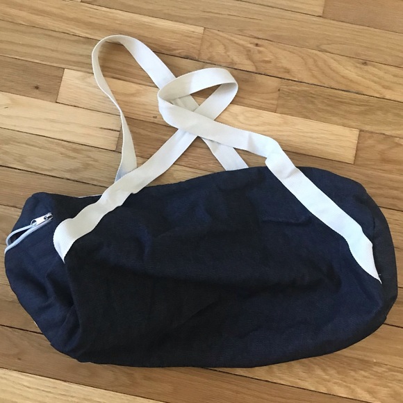 Mini Gym Bag - Picture 3 of 3